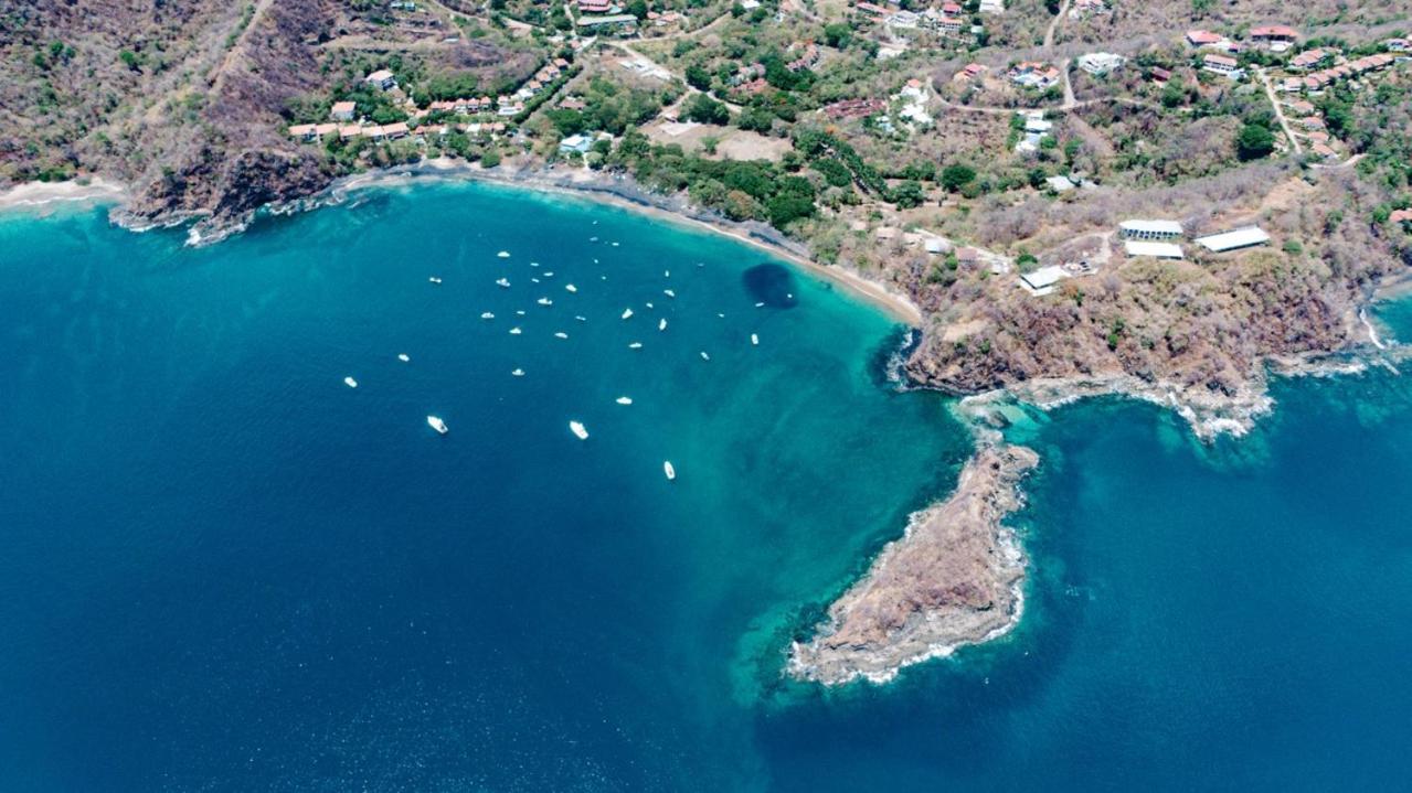 Hotel Ocotal Bed & Breakfast Playa Ocotal ภายนอก รูปภาพ