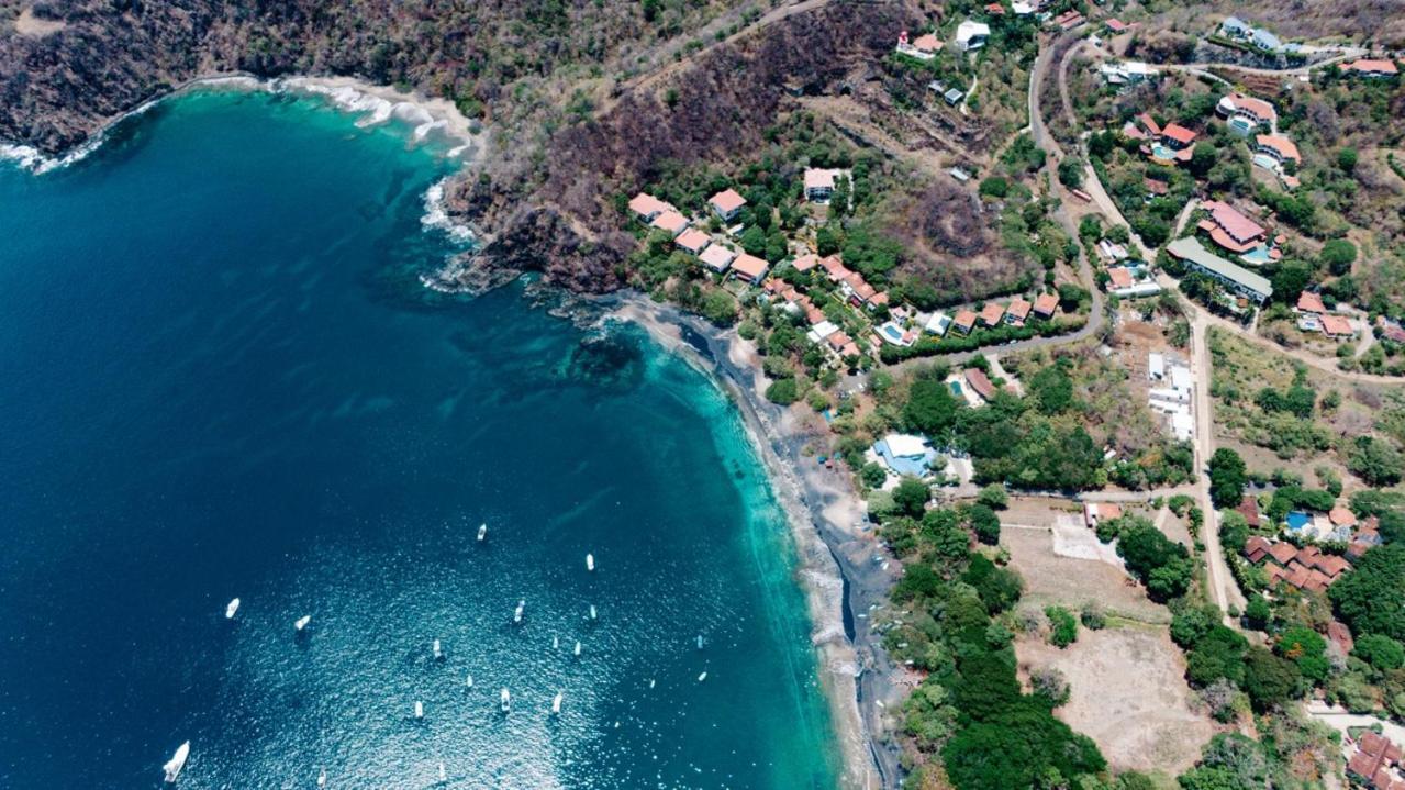 Hotel Ocotal Bed & Breakfast Playa Ocotal ภายนอก รูปภาพ